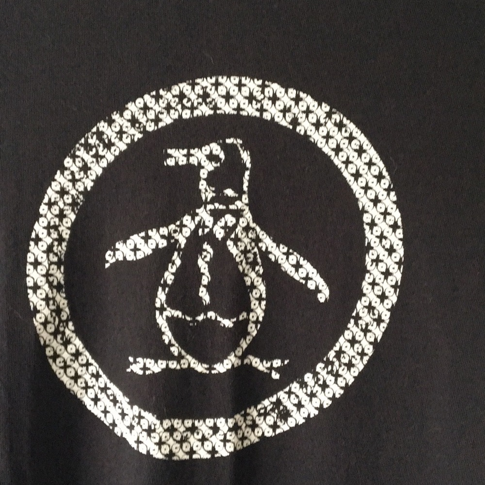 Genuine Penguin T!!